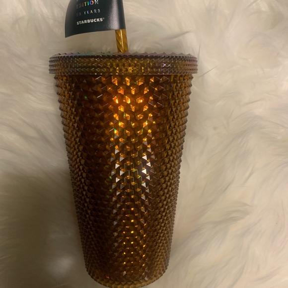 Starbucks cups - Picture 11 of 14